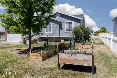 5277 S 3750 W, Roy, UT 84067 - Photo 7