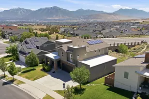 5039 Ambermont Dr W, Herriman, UT 84096 - Photo 51