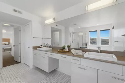 5039 Ambermont Dr W, Herriman, UT 84096 - Photo 25