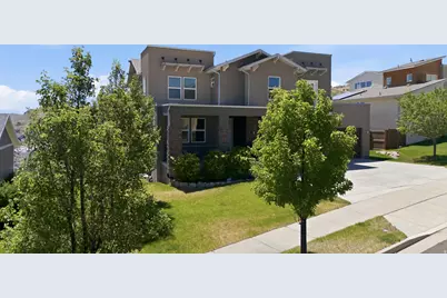 5039 Ambermont Dr W, Herriman, UT 84096 - Photo 47