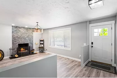 10446 S Weeping Willow Dr, Sandy, UT 84070 - Photo 5
