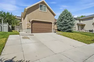 7721 N Ruby Valley Dr W, Eagle Mountain, UT 84005 - Photo 3