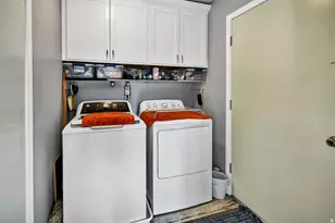 230 N 300 E, Bicknell, UT 84715 - Photo 11
