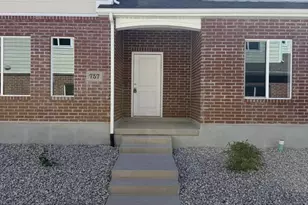 773 N Pheasantbrook Dr, Centerville, UT 84014 - Photo 1