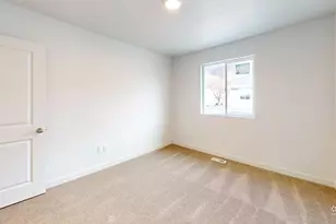 755 N Pheasantbrook Dr, Centerville, UT 84014 - Photo 29