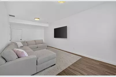 635 E 380 N, Vineyard, UT 84059 - Photo 5
