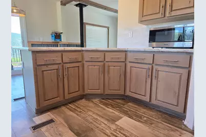 2924 N Water Canyon Ave, Huntsville, UT 84317 - Photo 11