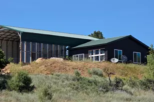 2924 N Water Cyn Ave, Huntsville, UT 84317 - Photo 3