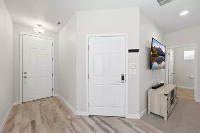 7565 S Grahm Ln W, Midvale, UT 84047 - Photo 5