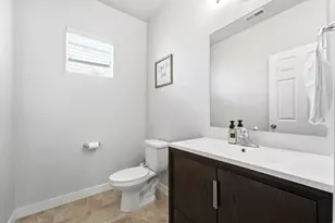 7565 S Grahm Ln W, Midvale, UT 84047 - Photo 9