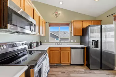 3353 S Celebration Dr, West Valley, UT 84128 - Photo 11