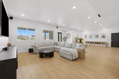 1632 W Widgeon Ln, Bluffdale, UT 84065 - Photo 9