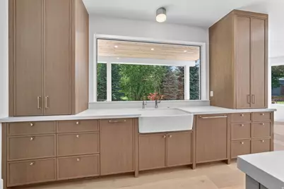 8037 S Royal Ln, Sandy, UT 84093 - Photo 19