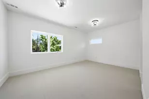 8037 S Royal Ln, Sandy, UT 84093 - Photo 43