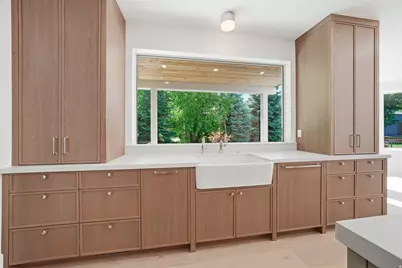 8037 S Royal Ln, Cottonwood Heights, UT 84093 - Photo 11