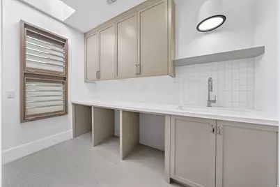 8037 S Royal Ln, Sandy, UT 84093 - Photo 47