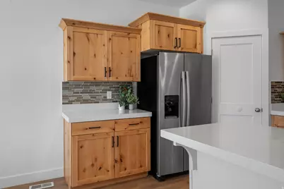 192 W 310 S, American Fork, UT 84003 - Photo 27