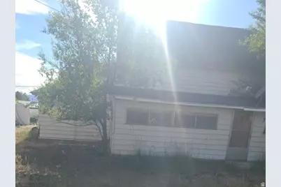 250 E Main St, Mount Pleasant, UT 84647 - Photo 3