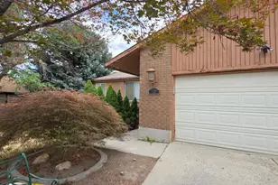 7339 S 1710 E, Cottonwood Heights, UT 84121 - Photo 3