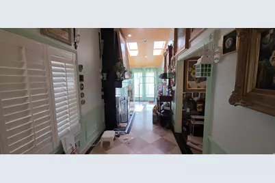 7339 S 1710 E, Cottonwood Heights, UT 84121 - Photo 15