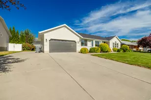 782 N 200 W, American Fork, UT 84003 - Photo 43