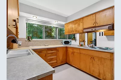 675 E 5th St S, Ogden, UT 84404 - Photo 9