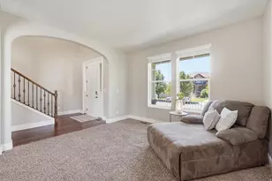 757 W Mare Cir, Kaysville, UT 84037 - Photo 3