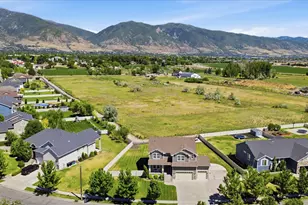 757 W Mare Cir, Kaysville, UT 84037 - Photo 51