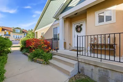1094 E Quarry View Way Way S, Sandy, UT 84094 - Photo 7