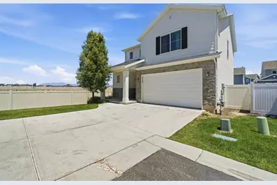 1706 W Parkview Dr, Syracuse, UT 84075 - Photo 3