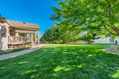 11493 N Flowering Plum Ln, Highland, UT 84003 - Photo 41