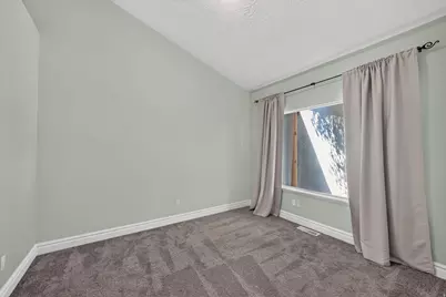7422 Castle Rock Rd, Eagle Mountain, UT 84005 - Photo 15