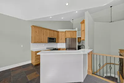 7422 Castle Rock Rd, Eagle Mountain, UT 84005 - Photo 9