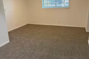 8957 S Powderhorn Ct E, Sandy, UT 84093 - Photo 17