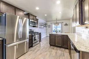 2317 E Deer Park E, Draper, UT 84020 - Photo 7