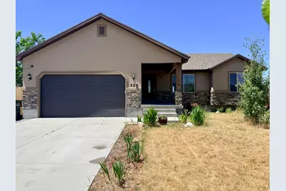 754 S 1050 W, Tooele, UT 84074 - Photo 1