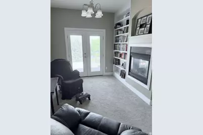 563 N Peregrine Cv, Layton, UT 84040 - Photo 17