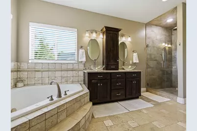 563 N Peregrine Cv, Layton, UT 84040 - Photo 21