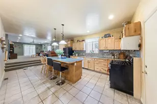 756 W 300 S, Provo, UT 84601 - Photo 7