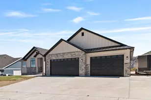 377 S Cor Vw Dr, Tooele, UT 84074 - Photo 37