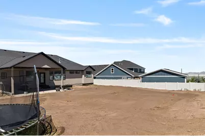 377 S Corner View Dr, Tooele, UT 84074 - Photo 35