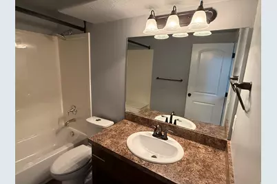 7081 N Hollow View Ct, Eagle Mountain, UT 84005 - Photo 25