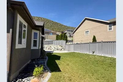 7081 N Hollow View Ct, Eagle Mountain, UT 84005 - Photo 31