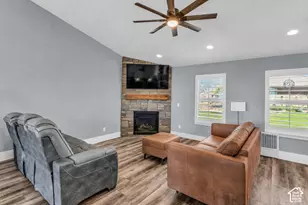 1644 E Arrowhead Ln, Erda, UT 84074 - Photo 5