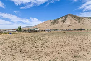 1644 E Arrowhead Ln, Erda, UT 84074 - Photo 53