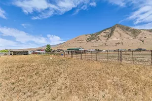 1644 E Arrowhead Ln, Erda, UT 84074 - Photo 41