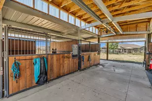 1644 E Arrowhead Ln, Erda, UT 84074 - Photo 43