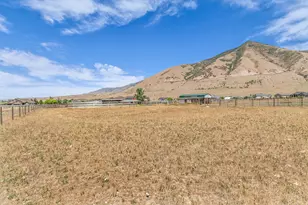 1644 E Arrowhead Ln, Erda, UT 84074 - Photo 57