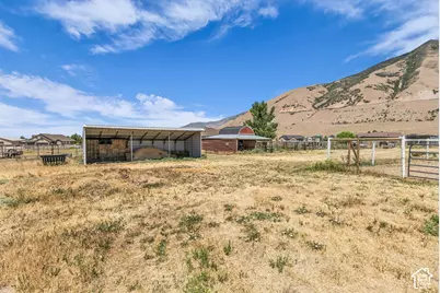 1644 E Arrowhead Ln, Erda, UT 84074 - Photo 49