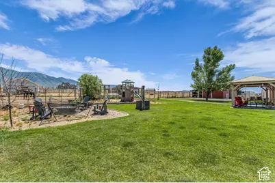 1644 E Arrowhead Ln, Erda, UT 84074 - Photo 33